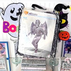 Halloween costume ghastly gargoyle